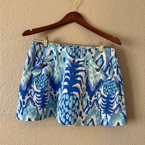 Lilly Pulitzer Blue and White Patterned Pineapple Skort